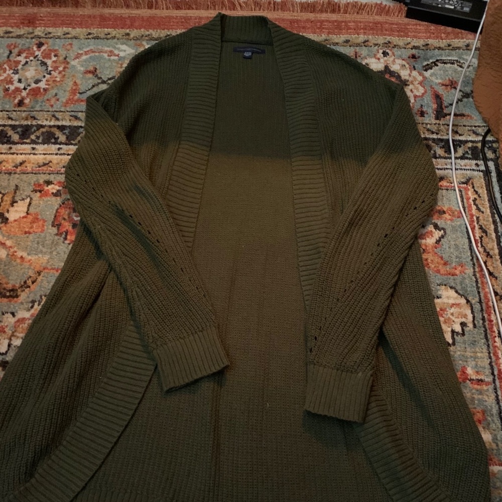 American Eagle Cardigan